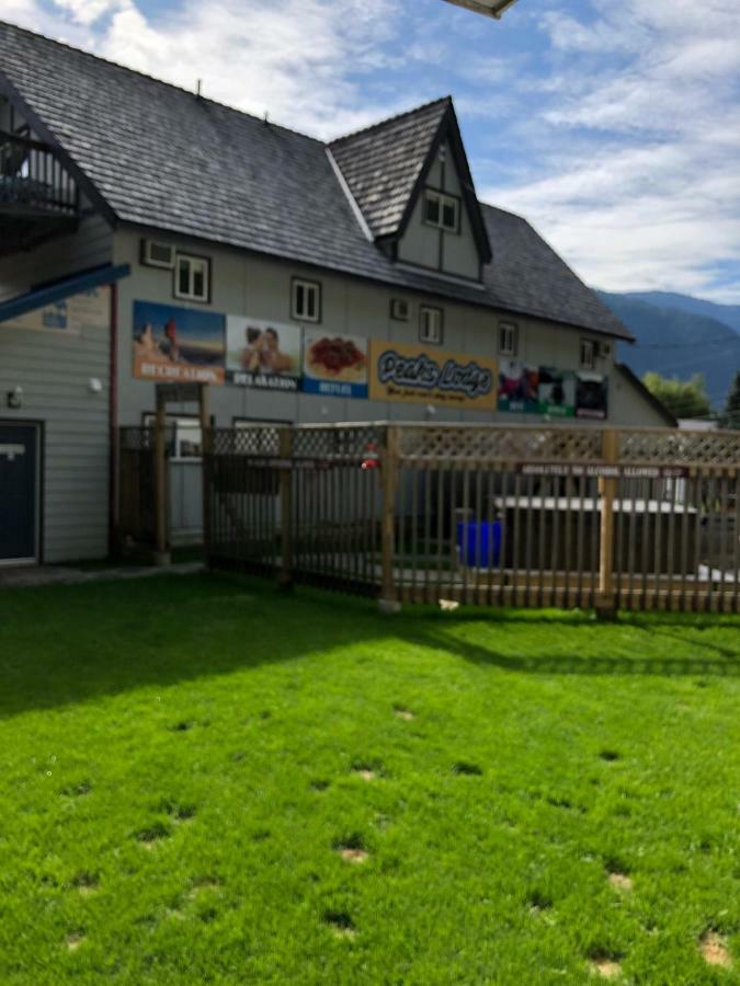 Peaks * Revelstoke